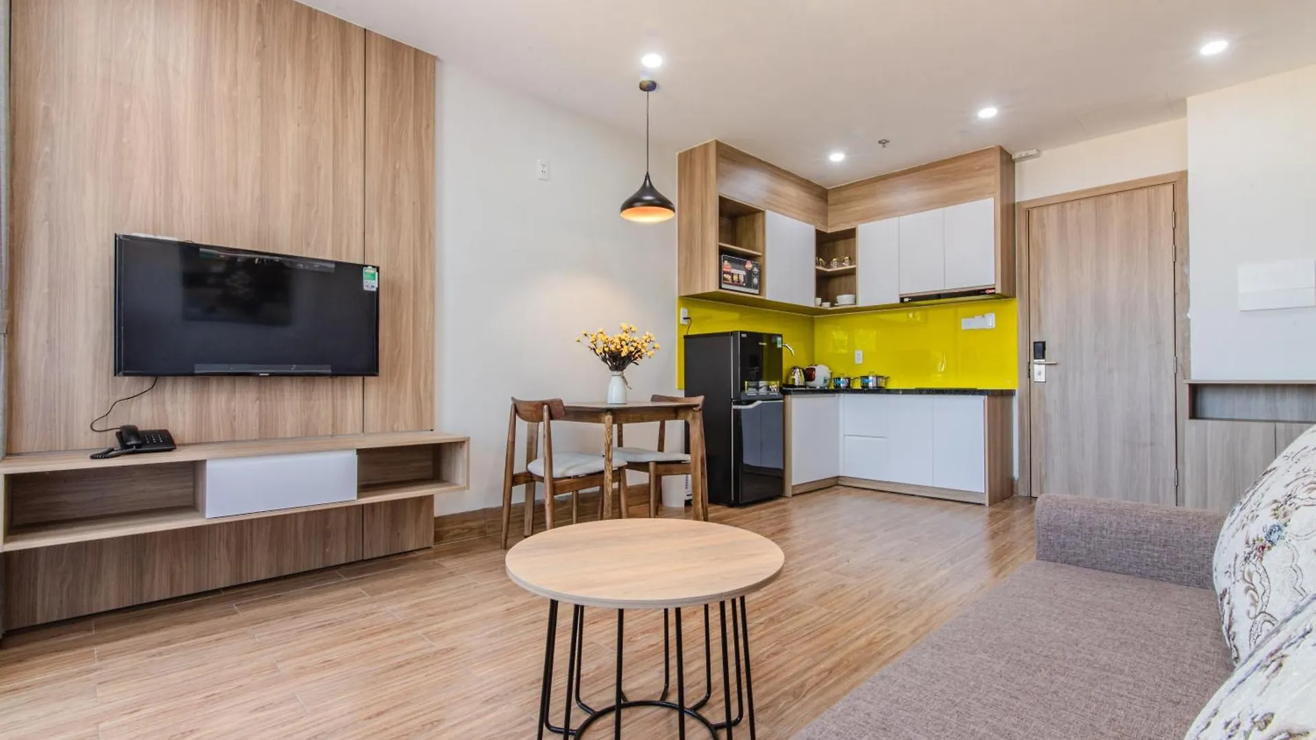 Laurel Danang Apartment