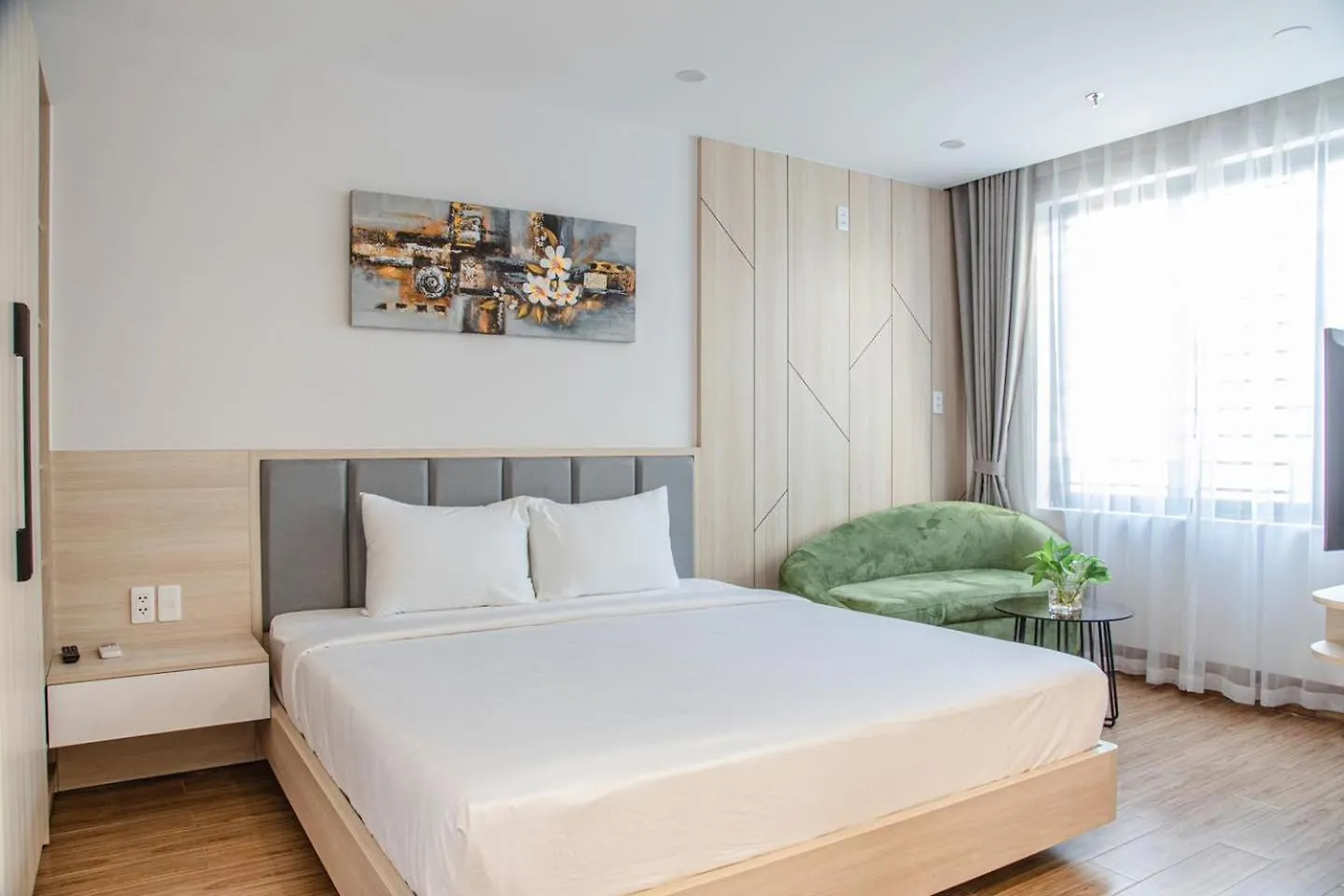 Laurel Danang Apartment Da Nang